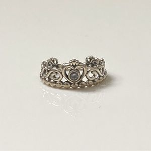 Pandora princess tiara ring